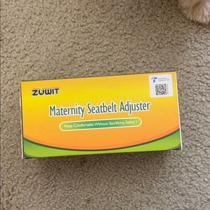 Zuwit maternity seatbelt adjuster
